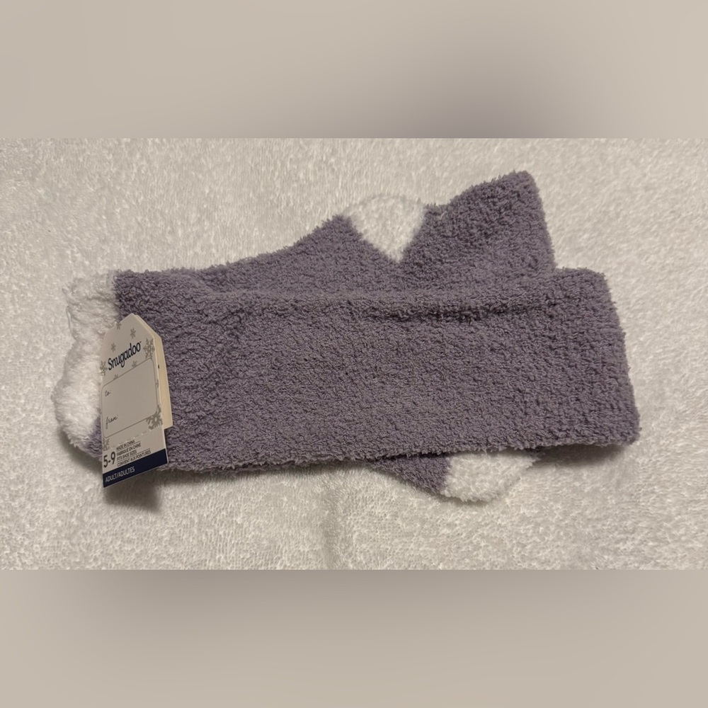 #x484 - Snugadoo Plush Knee Socks Raspberry Ice Cream Purple & White Cozy Cabin